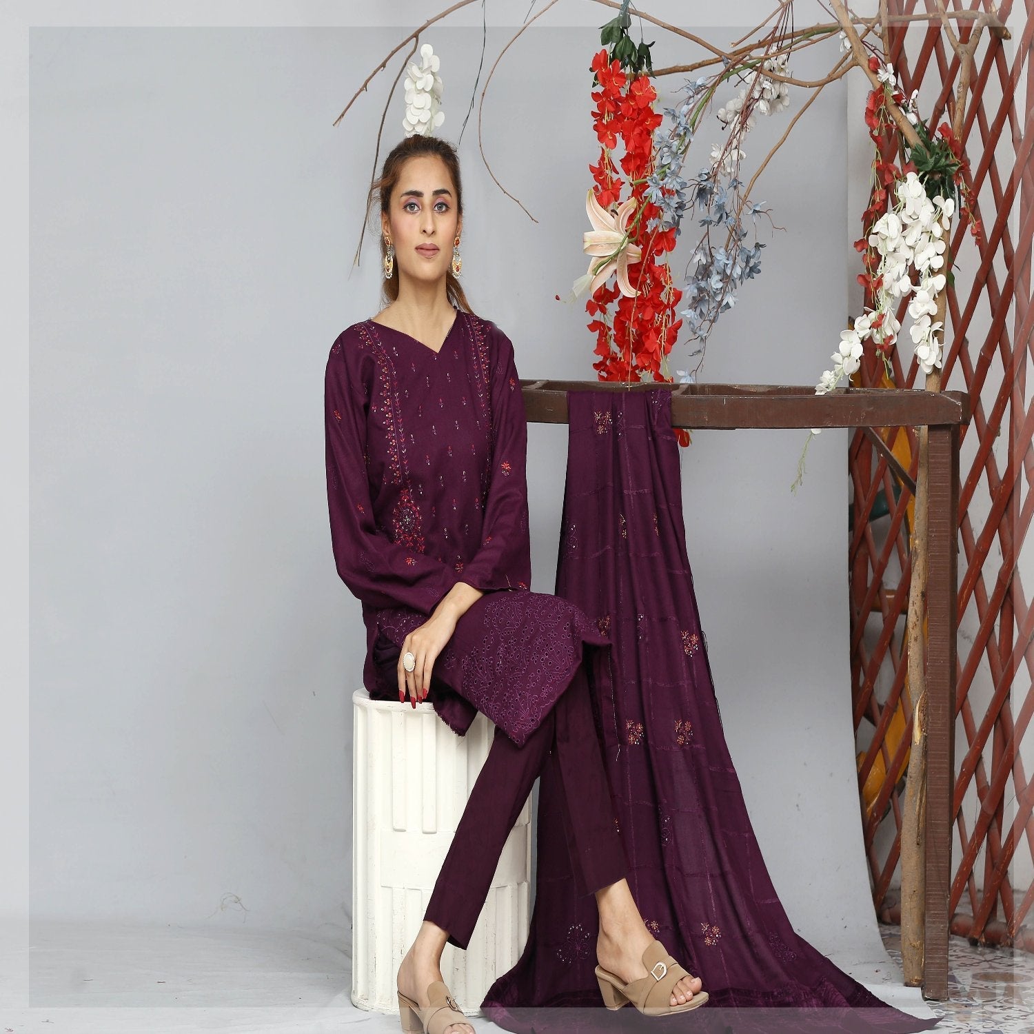 Khoobsoorat by House of Fashion 3-Piece Unstitched Embroidered Suit – Velvet Check Shawl & Wool Trouser